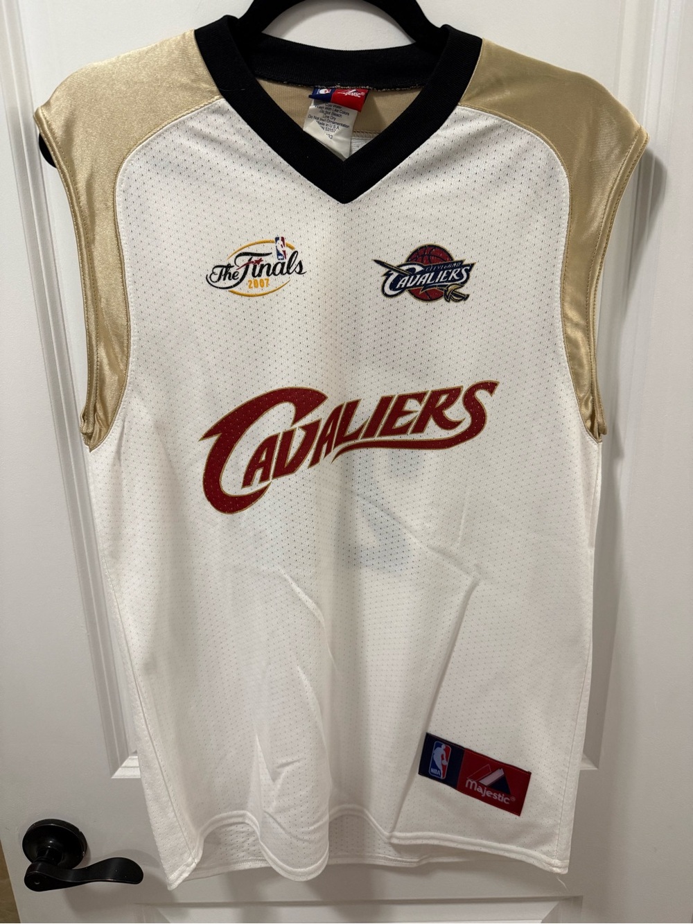 2007 NBA Finals Cavaliers Jersey LeBron James Youth Large